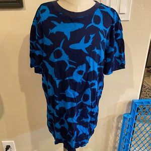 Kids shark shirt